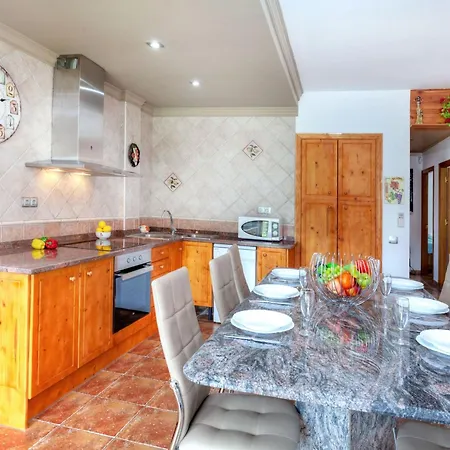 Astral By Interhome Hébergement de vacances Lloret de Mar